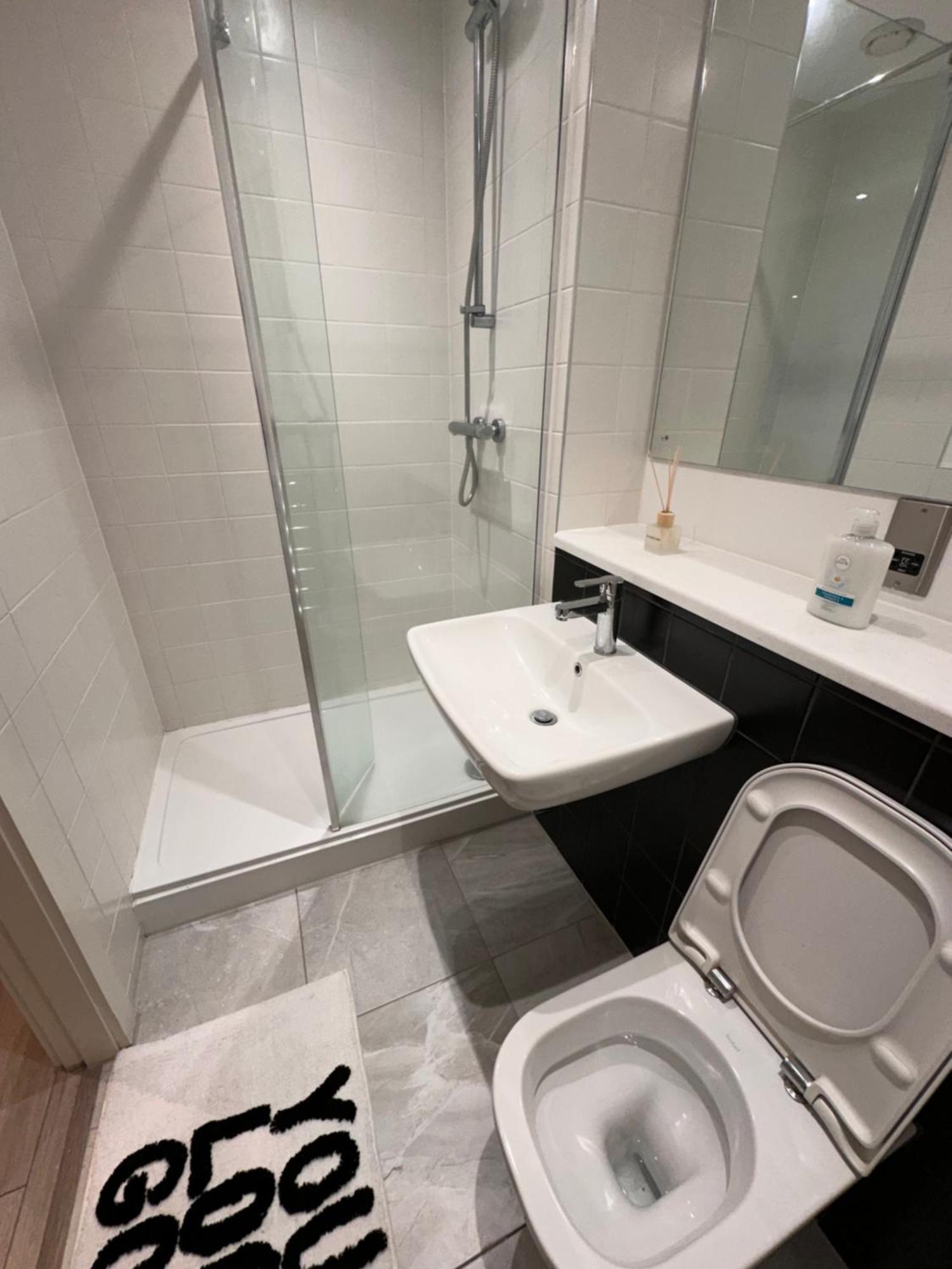 Park Central Liverpool Apartment エクステリア 写真